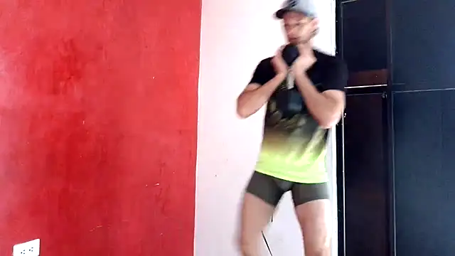 Snapshot of andrew_1520 chatting on 1, 10, 2025 andrew 1520 online show from 1, 10, 2025