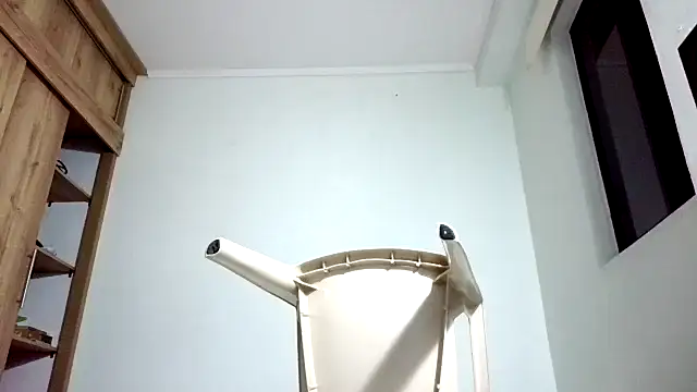 Snapshot of andrew_1520 chatting on 6, 11, 2025 andrew 1520 online show from 6, 11, 2025