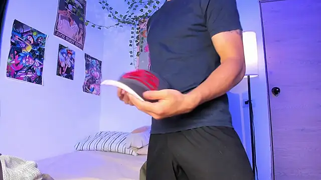 Snapshot of JaxJinx chatting on 17, 5, 2026 JaxJinx online show from 17, 5, 2026