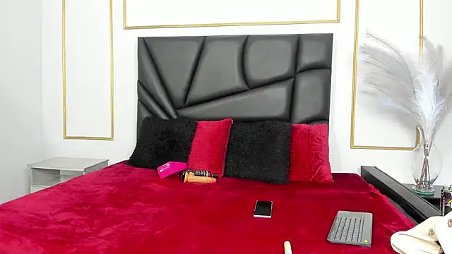 Flor pink online show from 15, 4, 2026