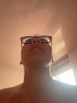 Snapshot of Iam-sophia27 chatting on 10, 6, 2026 Iam-sophia27 online show from 10, 6, 2026