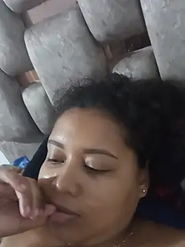Snapshot of Ninibella chatting on 9, 6, 2026 Ninibella online show from 9, 6, 2026