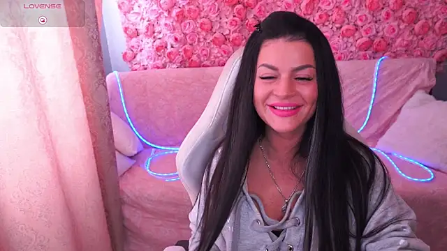 BlackFoxyyy online show from 13, 4, 2026