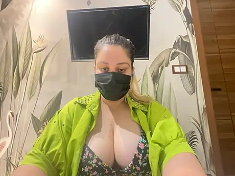 kavyasingh36 online show from 14, 5, 2026