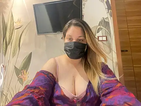 kavyasingh36 online show from 9, 5, 2026