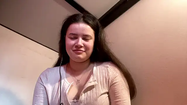 LonnaVandal online show from 13, 4, 2026