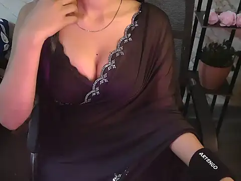 shreya    online show from 17, 4, 2026