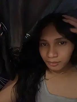 Snapshot of slutty_aki chatting on 9, 6, 2026 slutty aki online show from 9, 6, 2026