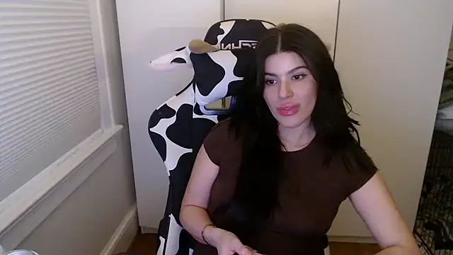 cassiealvarez online show from 23, 4, 2026