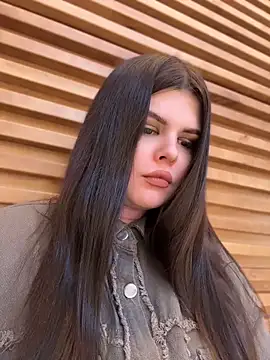 AmeliaBronze online show from 16, 4, 2026