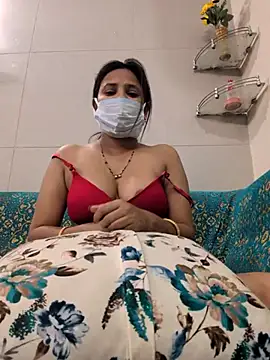 Snapshot of filmycoupleash1 chatting on 12, 4, 2026 filmycoupleash1 online show from 12, 4, 2026