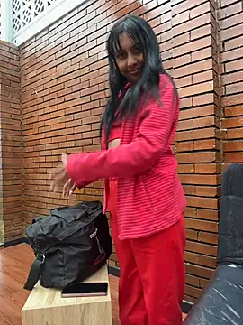 MELIZ QUEEN online show from 23, 6, 2026