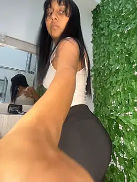 MELIZ QUEEN online show from 1, 6, 2026