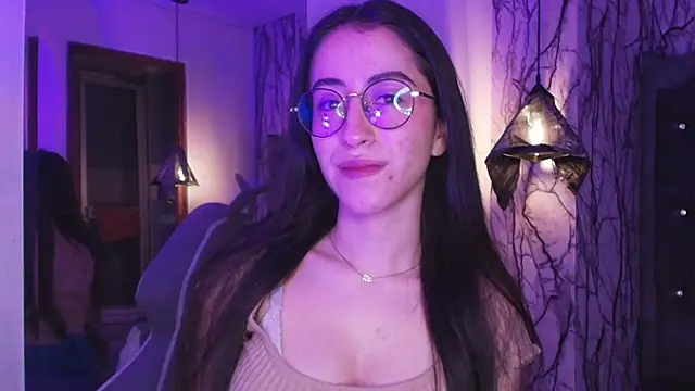 VictoriaSky  online show from 15, 4, 2026