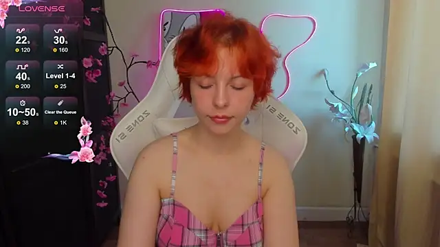 InfernoKitten online show from 5, 6, 2026