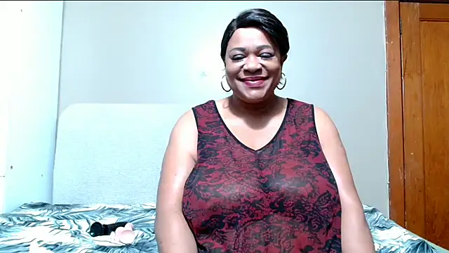 Snapshot of BUSTYQUEEN56_ chatting on 10, 7, 2026 BUSTYQUEEN56 online show from 10, 7, 2026