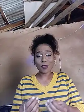 MissyLoveCreator online show from 22, 7, 2026