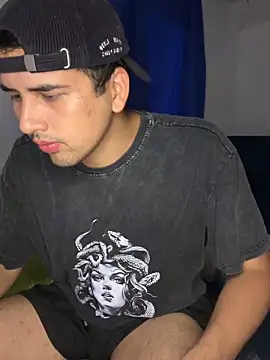 AdrianEmpire online show from 15, 4, 2026