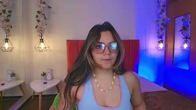 Snapshot of Shadya_ chatting on 24, 4, 2026 Shadya online show from 24, 4, 2026