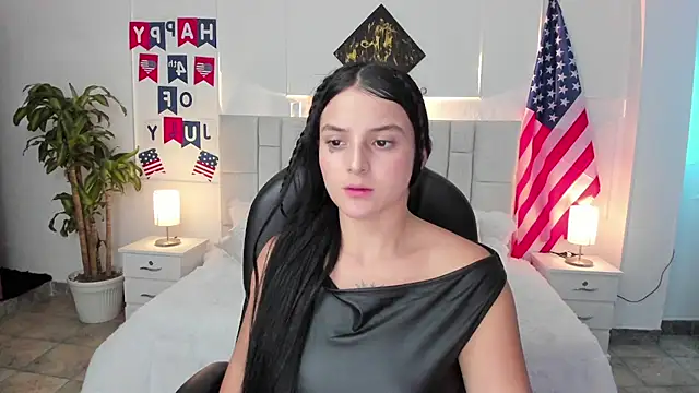 DOMINIKA LOVY online show from 5, 7, 2026