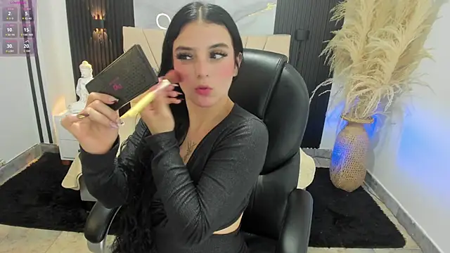 DOMINIKA LOVY online show from 25, 5, 2026