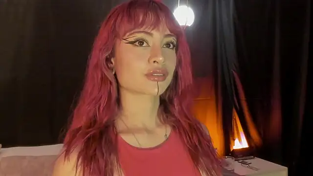 Snapshot of Miiaa_Stonee chatting on 29, 5, 2026 Miiaa Stonee online show from 29, 5, 2026