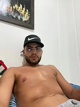 Snapshot of Kenay69 chatting on 12, 4, 2026 Kenay69 online show from 12, 4, 2026