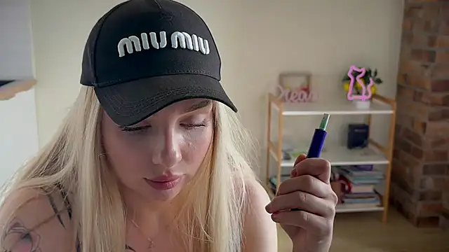 mari grey online show from 23, 4, 2026