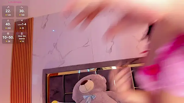 Iam Milly  online show from 16, 4, 2026