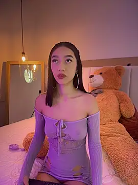 Iam Milly  online show from 15, 4, 2026