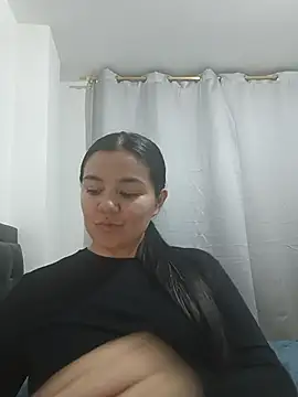 Snapshot of karoduq4 chatting on 17, 7, 2026 karoduq4 online show from 17, 7, 2026
