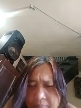 Snapshot of jeanyummytits chatting on 7, 5, 2026 jeanyummytits online show from 7, 5, 2026