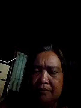 Snapshot of jeanyummytits chatting on 22, 5, 2026 jeanyummytits online show from 22, 5, 2026