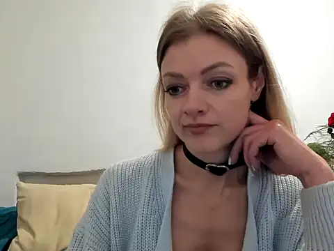 Snapshot of Severina7 chatting on 27, 5, 2026 Severina7 online show from 27, 5, 2026
