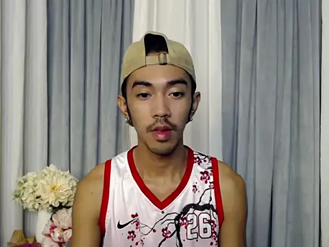 Snapshot of crocodale chatting on 12, 4, 2026 crocodale online show from 12, 4, 2026