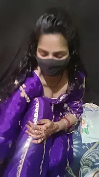 Snapshot of sexy_bhabhii chatting on 22, 4, 2026 sexy bhabhii online show from 22, 4, 2026