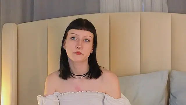 LeyaLolly online show from 16, 4, 2026