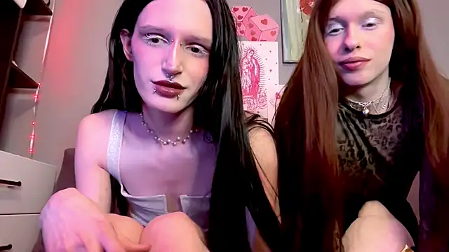 Snapshot of Niky_Long chatting on 22, 4, 2026 Niky Long online show from 22, 4, 2026