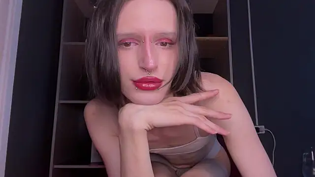 Snapshot of Niky_Long chatting on 10, 5, 2026 Niky Long online show from 10, 5, 2026