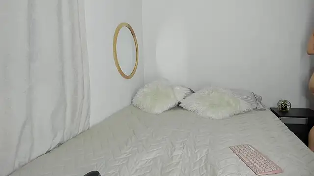 kendallhexx online show from 5, 5, 2026