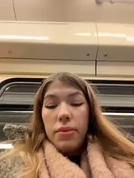 Risky Mia69 online show from 18, 4, 2026