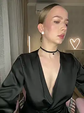 AlisaPearl online show from 10, 6, 2026