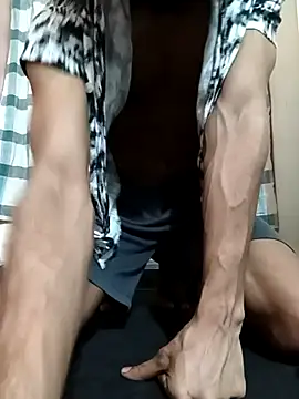 Snapshot of itsmemadhu2019 chatting on 11, 5, 2026 itsmemadhu2019 online show from 11, 5, 2026