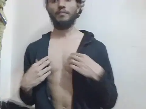 Snapshot of itsmemadhu2019 chatting on 18, 4, 2026 itsmemadhu2019 online show from 18, 4, 2026