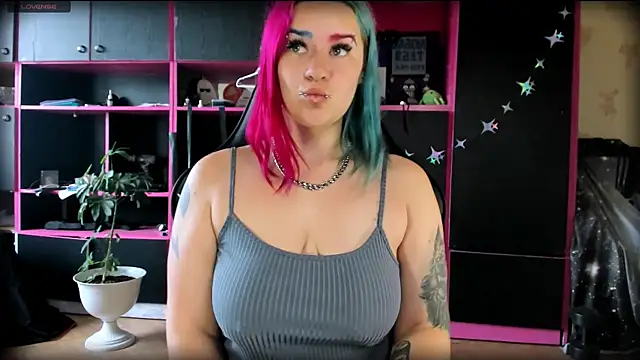 Neon Baddie online show from 21, 7, 2026