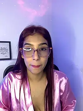 Snapshot of miss_carly chatting on 7, 6, 2026 miss carly online show from 7, 6, 2026