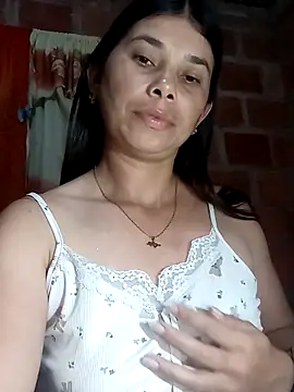 Sexy-Violet-20 online show from 15, 4, 2026