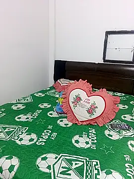 Snapshot of LuluDream chatting on 5, 5, 2026 LuluDream online show from 5, 5, 2026