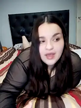 Snapshot of estrell4 chatting on 5, 6, 2026 estrell4 online show from 5, 6, 2026