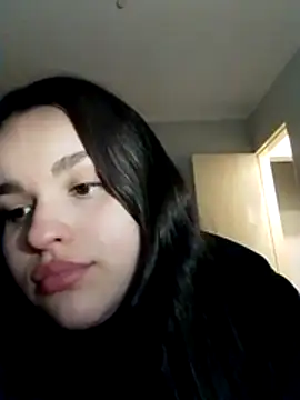 estrell4 online show from 24, 4, 2026